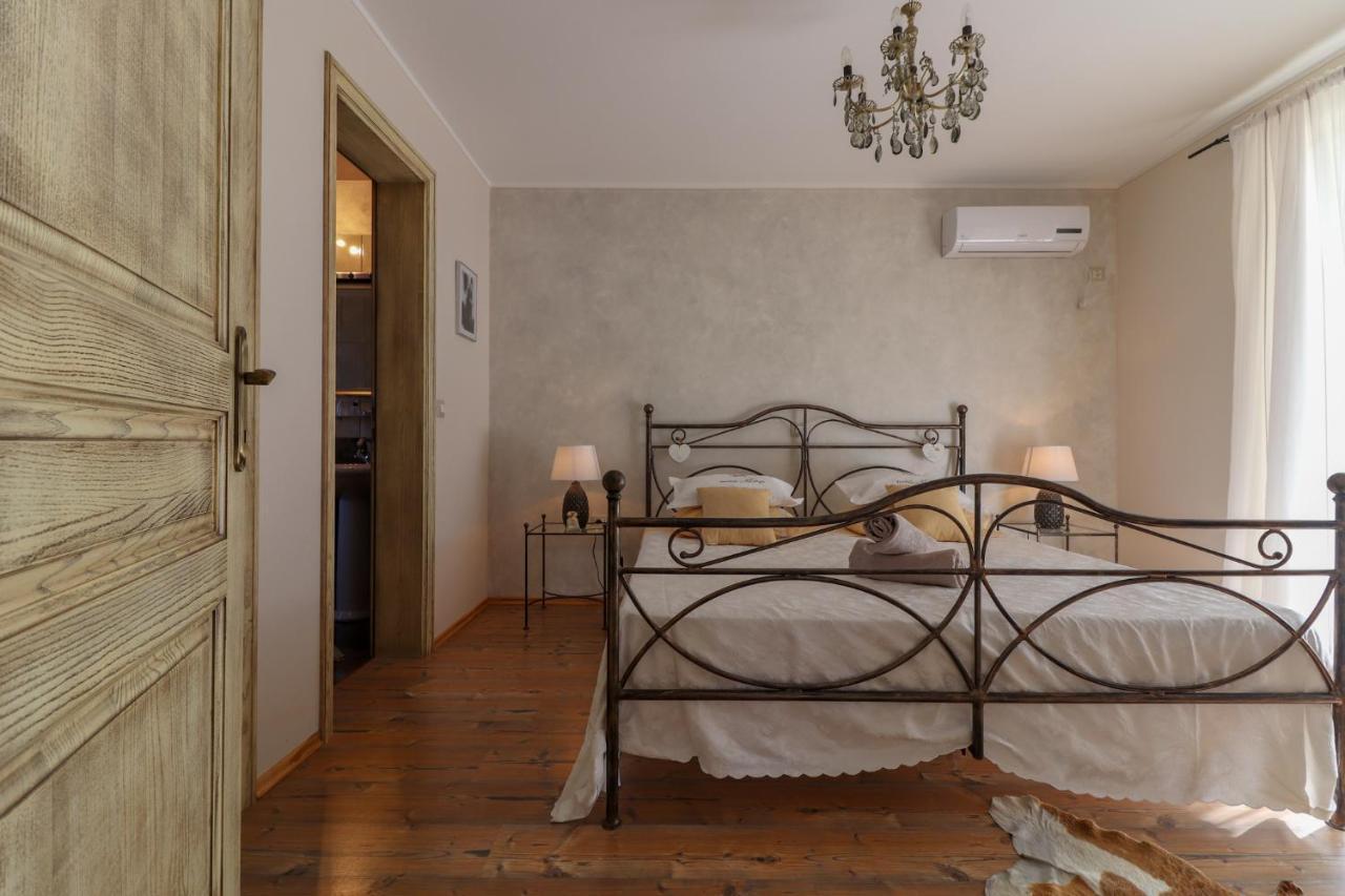 Villa Nona Marija Sveti Lovrec Pazenaticki Екстер'єр фото